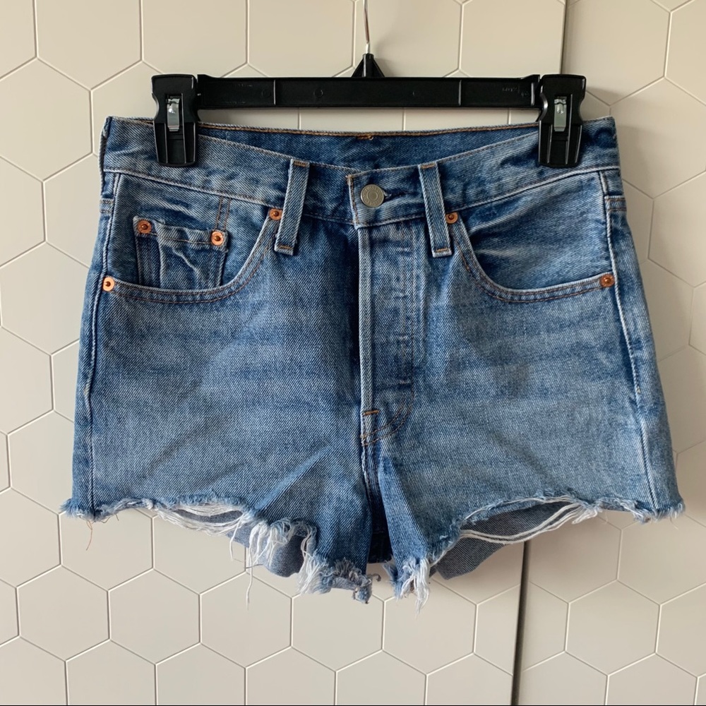 Levi’s 501 shorts